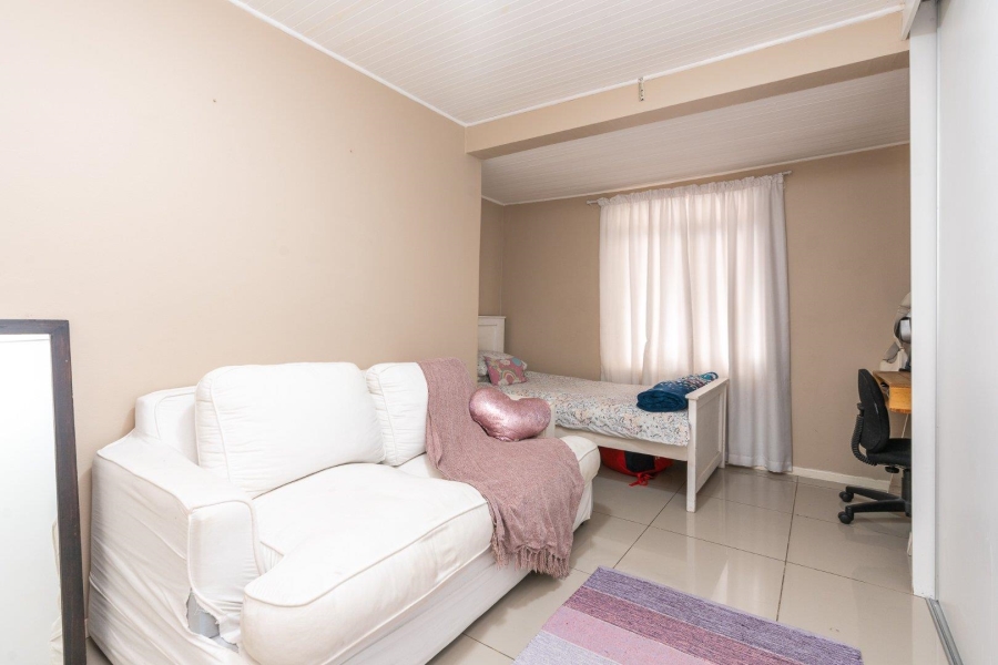 3 Bedroom Property for Sale in Bothasig Western Cape